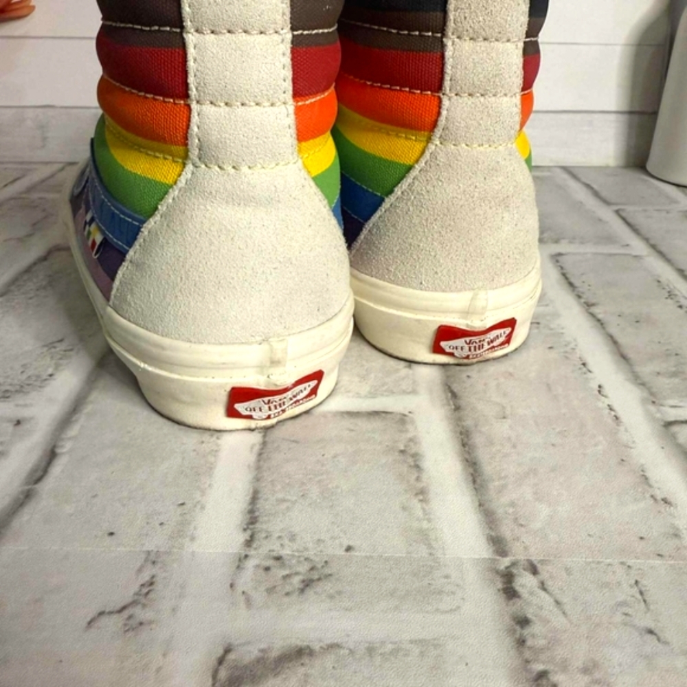 Vans White and Pink High-Tops - Picture 8 of 11